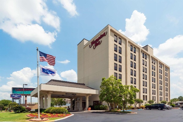 Hampton Inn By Hilton Baton Rouge-I-10 And College Dr. image 1